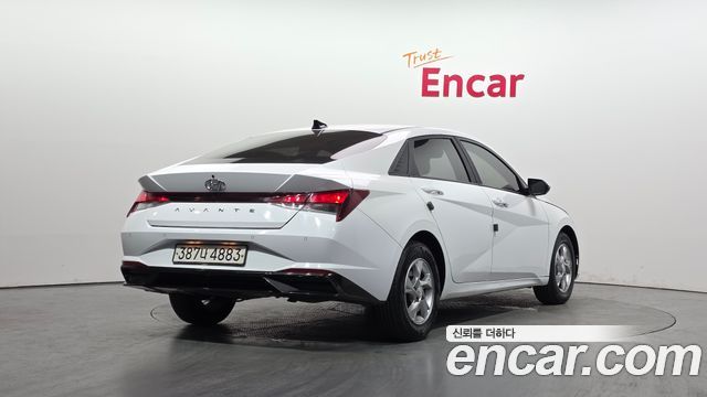 Hyundai AVANTE 2021 — photo 2