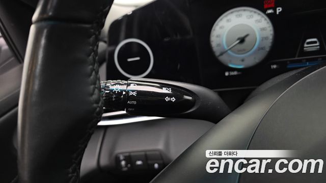 Hyundai AVANTE 2021 — photo 18
