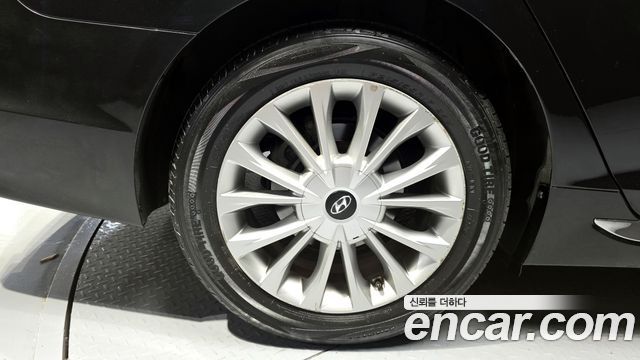 Hyundai Sonata 2016 — photo 31