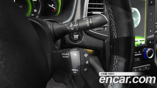Renault Korea SM6 2016 — photo 15
