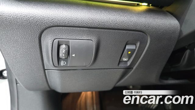 Renault Korea SM6 2016 — photo 16