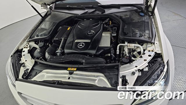 Mercedes-Benz C-Class 2018 — photo 6