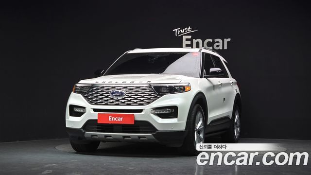 Ford Explorer 2021 — photo 3