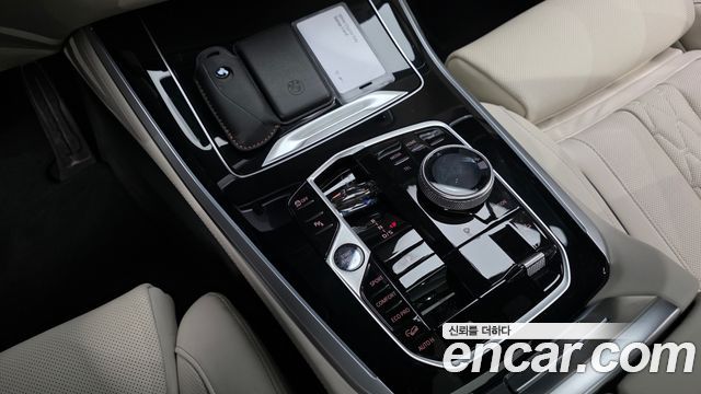 BMW X5 2026 — photo 12