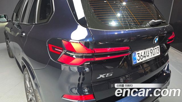 BMW X5 2026 — photo 9