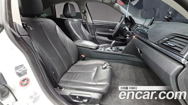 BMW 4-Series 2015 — photo 10