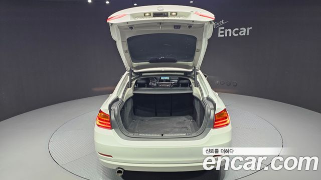 BMW 4-Series 2015 — photo 20