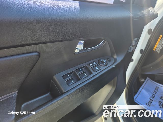 Kia Sportage 2012 — photo 6