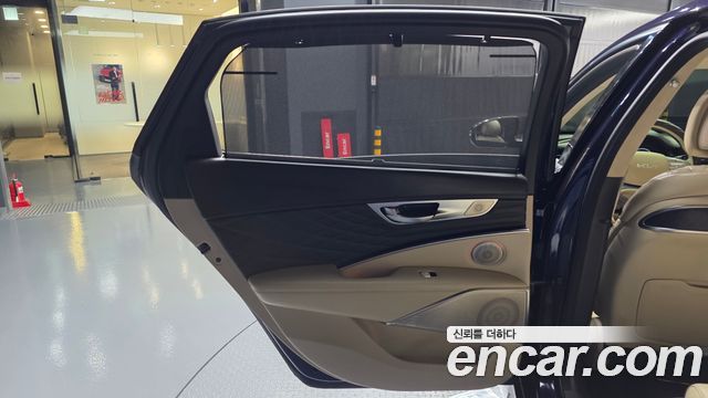 Kia K9 2022 — photo 15