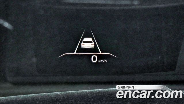 Genesis GV80 2020 — photo 17