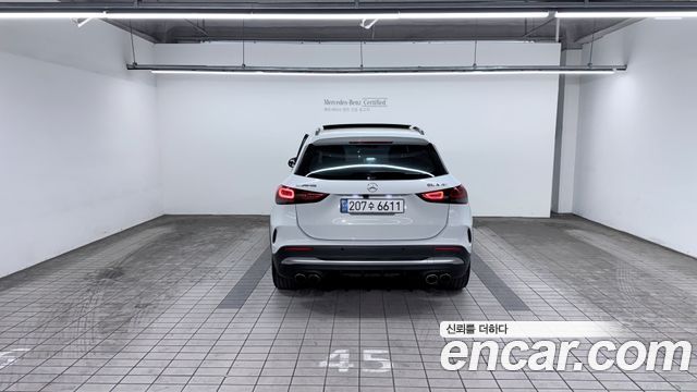 Mercedes-Benz GLA-Class 2023 — photo 4