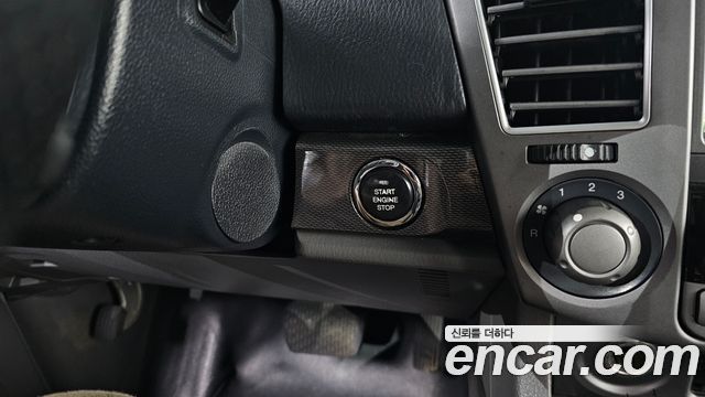 KG Mobility KORANDO 2015 — photo 20
