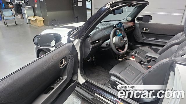 Mini Cooper Convertible 2026 — photo 13