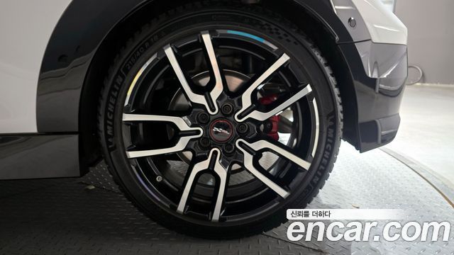 Mini Cooper Convertible 2026 — photo 7