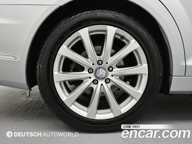 Mercedes-Benz S-Class 2012 — photo 5