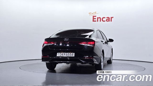 Hyundai AVANTE 2021 — photo 4