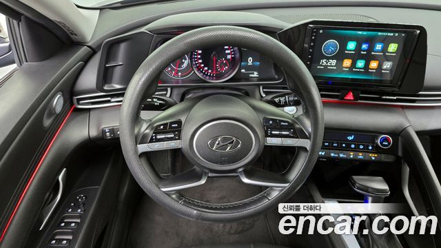 Hyundai AVANTE 2021 — photo 13
