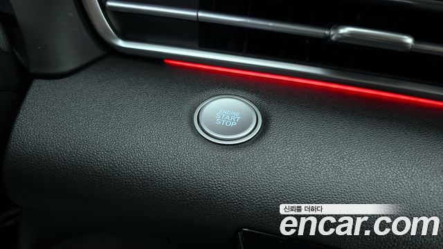 Hyundai AVANTE 2021 — photo 19