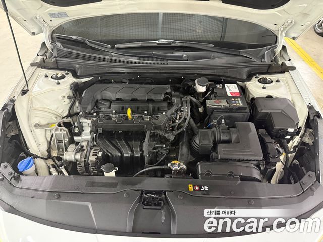 Hyundai AVANTE 2021 — photo 6
