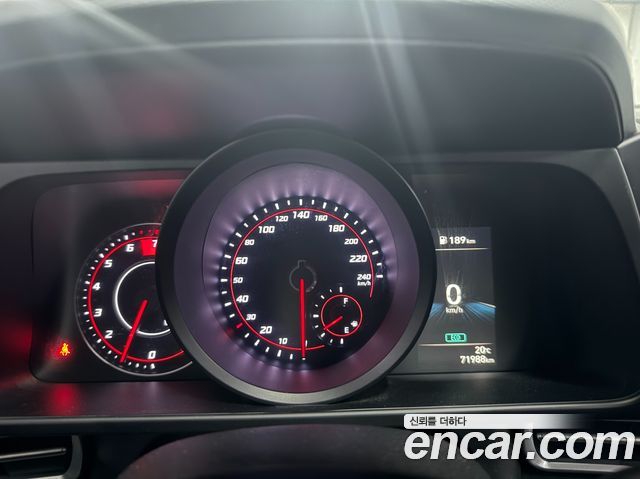 Hyundai AVANTE 2021 — photo 8