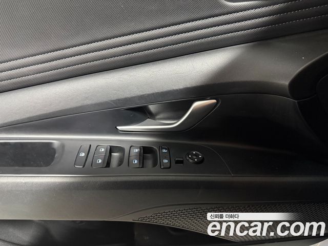 Hyundai AVANTE 2021 — photo 19