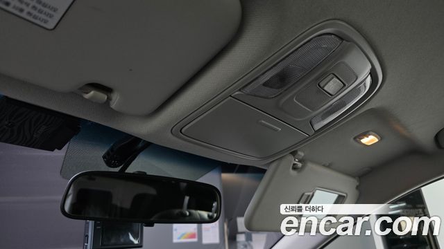 Kia Niro 2018 — photo 19