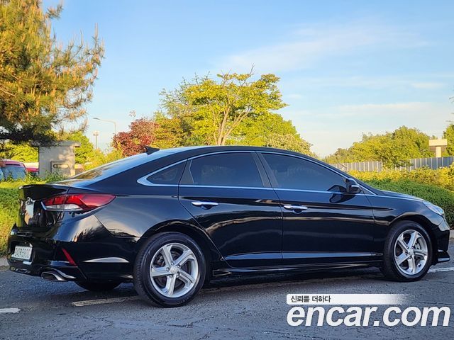 Hyundai Sonata 2018 — photo 8