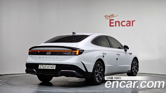 Hyundai Sonata 2024 — photo 2