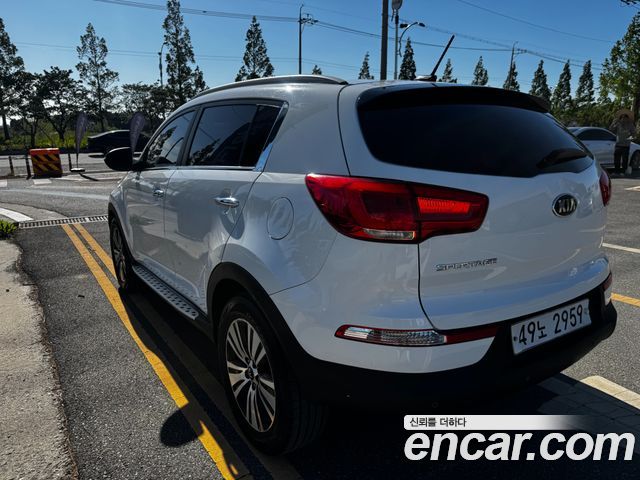 Kia Sportage 2015 — photo 2