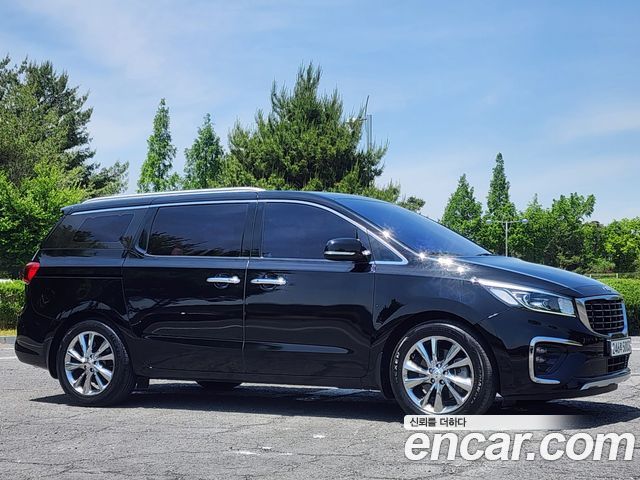 Kia Canival 2019 — photo 6
