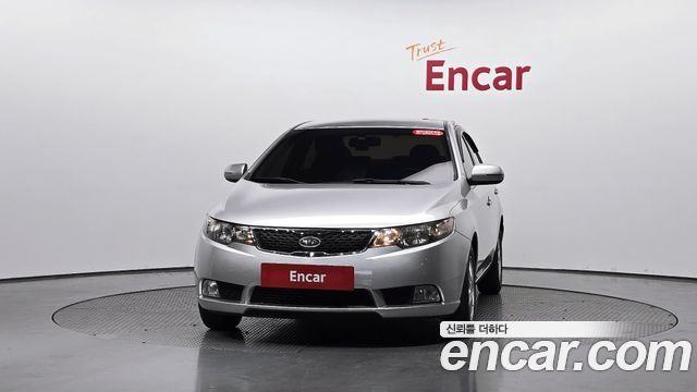 Kia Porte 2012 — photo 3