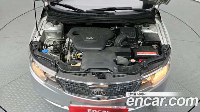 Kia Porte 2012 — photo 6