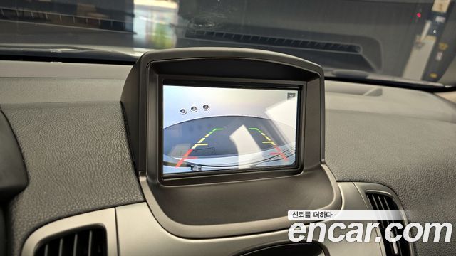Kia Porte 2012 — photo 17