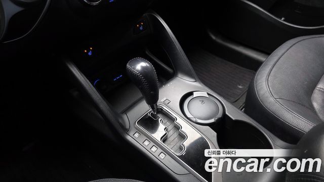 Hyundai Tucson 2011 — photo 9