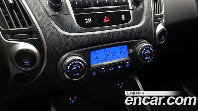 Hyundai Tucson 2011 — photo 17