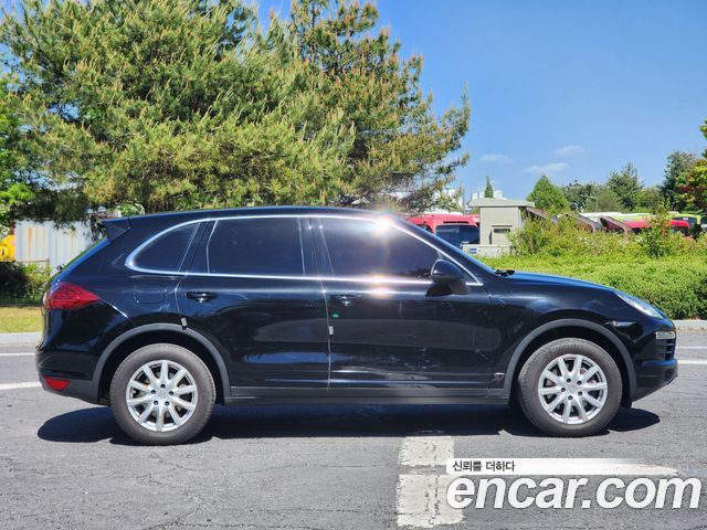 Porsche Cayenne 2012 — photo 5