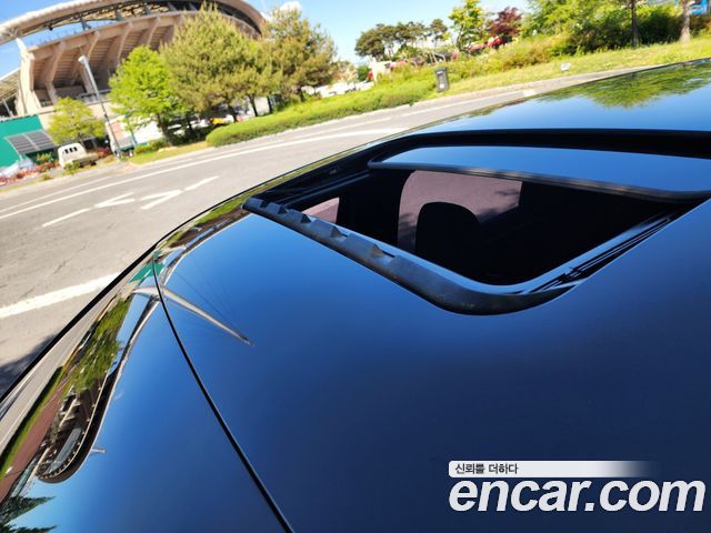 Porsche Cayenne 2012 — photo 14