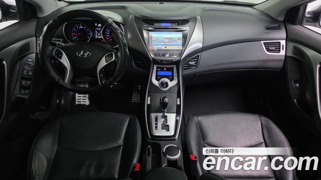 Hyundai AVANTE 2012 — photo 7