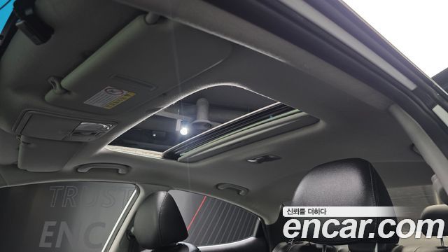 Hyundai AVANTE 2012 — photo 15