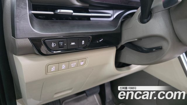 Kia Canival 2022 — photo 14