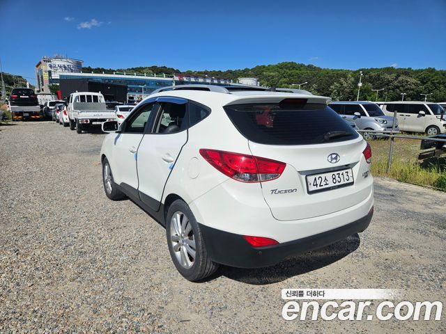 Hyundai Tucson 2010 — photo 3