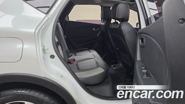 Renault Korea QM3 2018 — photo 18