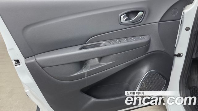 Renault Korea QM3 2018 — photo 14