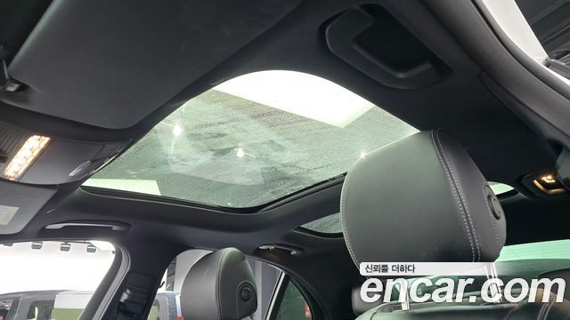 Mercedes-Benz E-Class 2021 — photo 21