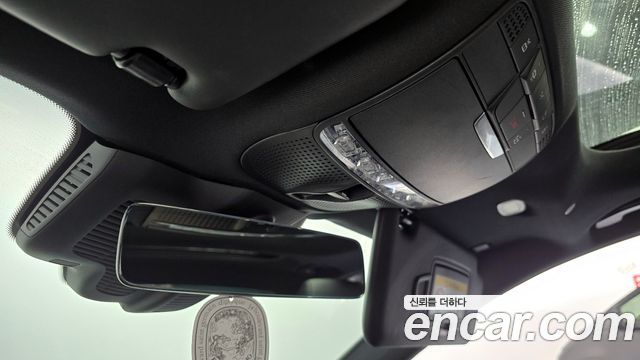 Mercedes-Benz E-Class 2021 — photo 25