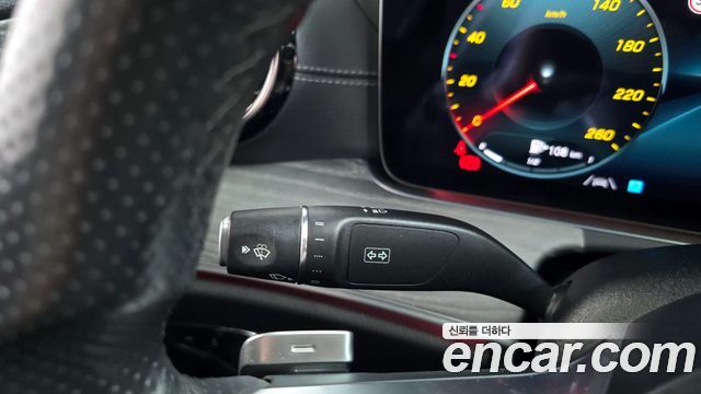 Mercedes-Benz E-Class 2021 — photo 28