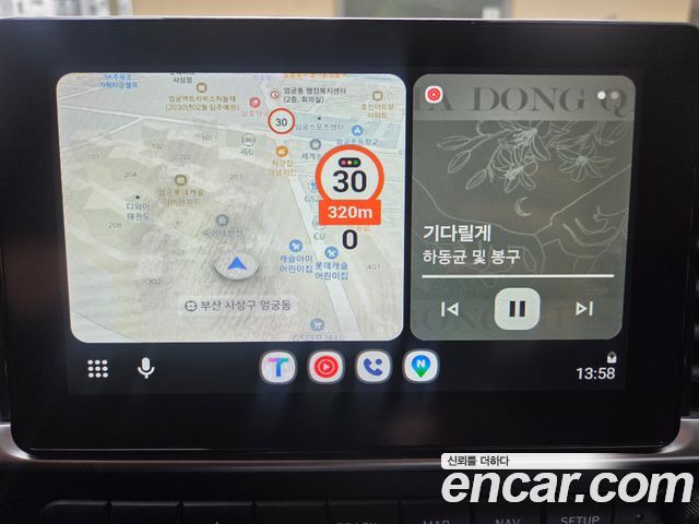 Hyundai Venue 2020 — photo 12