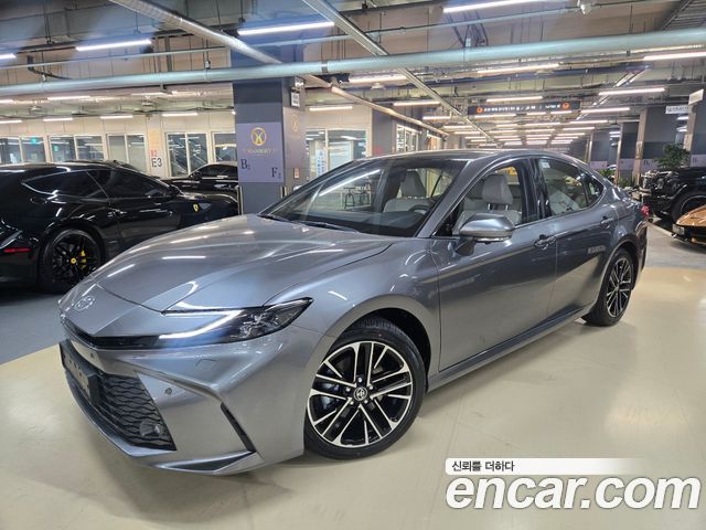 Toyota Camry 2026 — photo 20