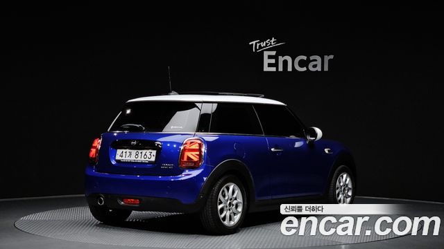 Mini Cooper 2019 — photo 2