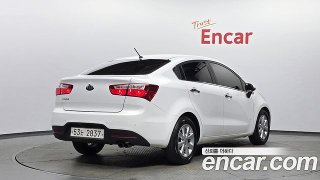 Kia pride 2014 — photo 2